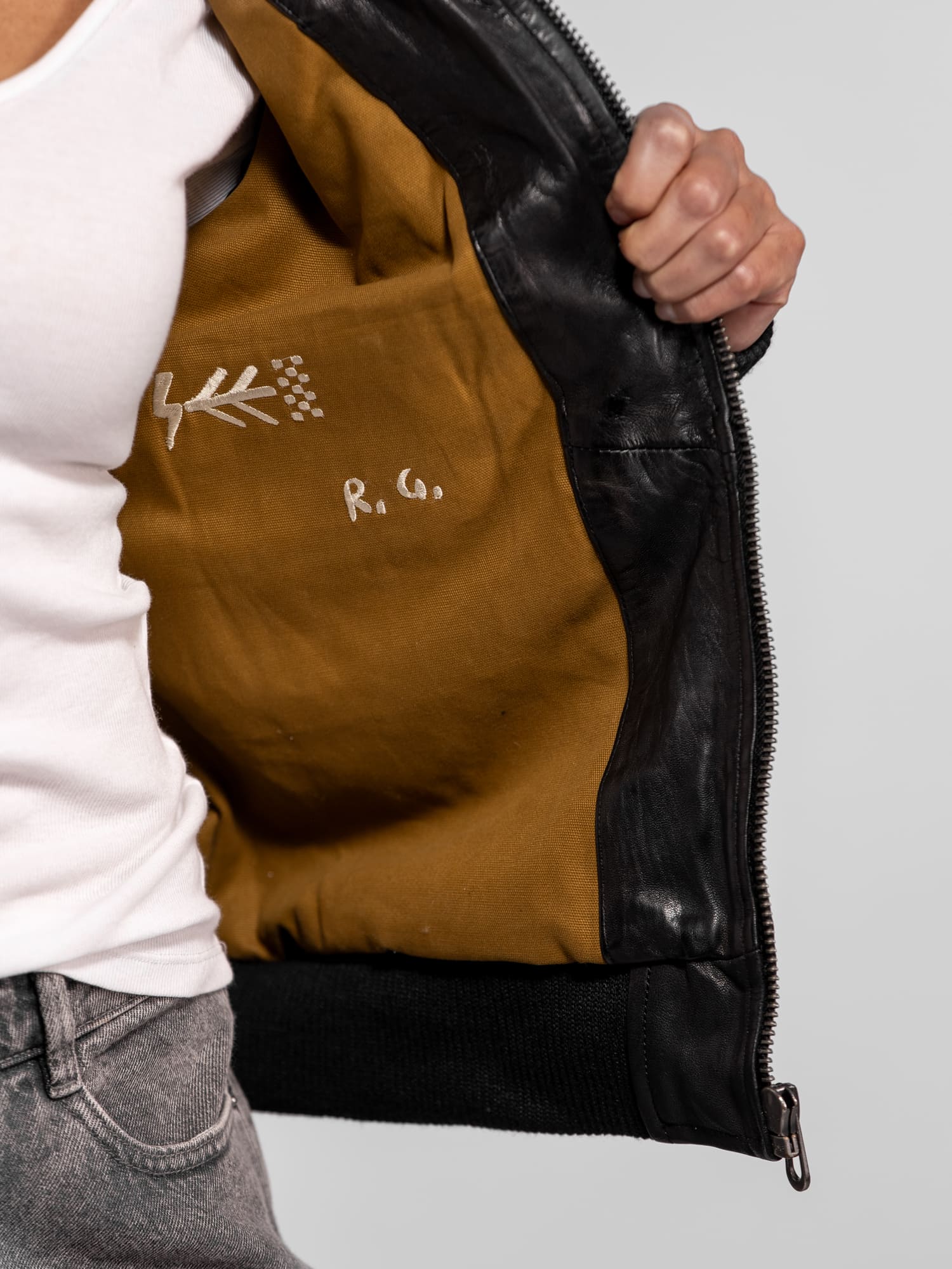 Air pilot - Blouson aviateur cuir femme - Image 14