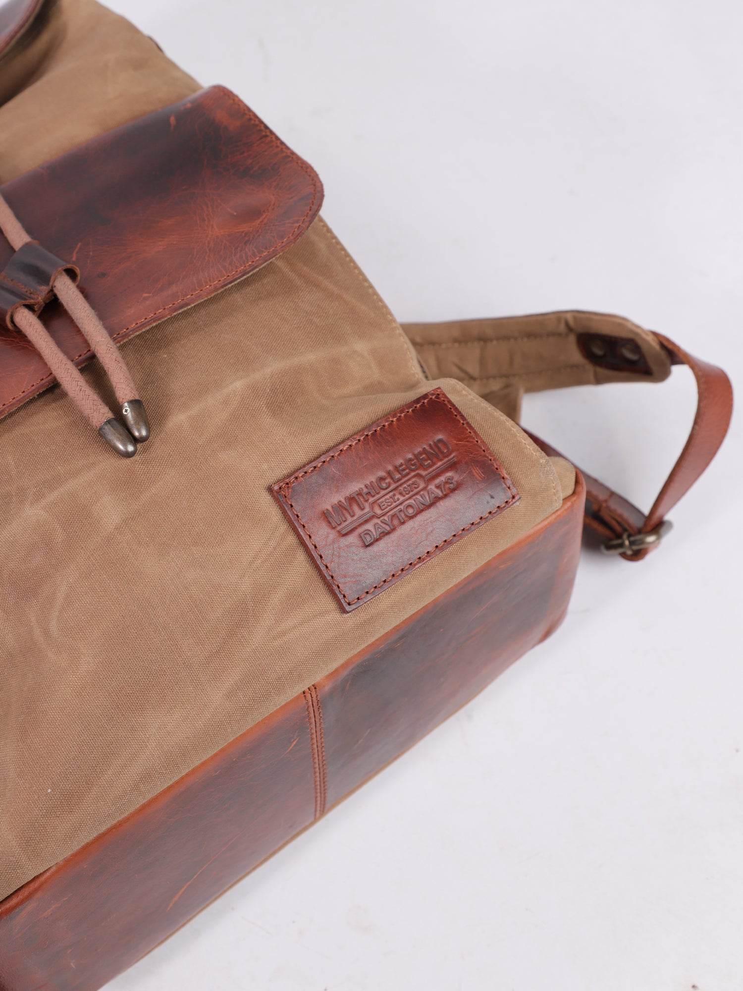 Backpack - Sac maroquinerie homme - Image 4