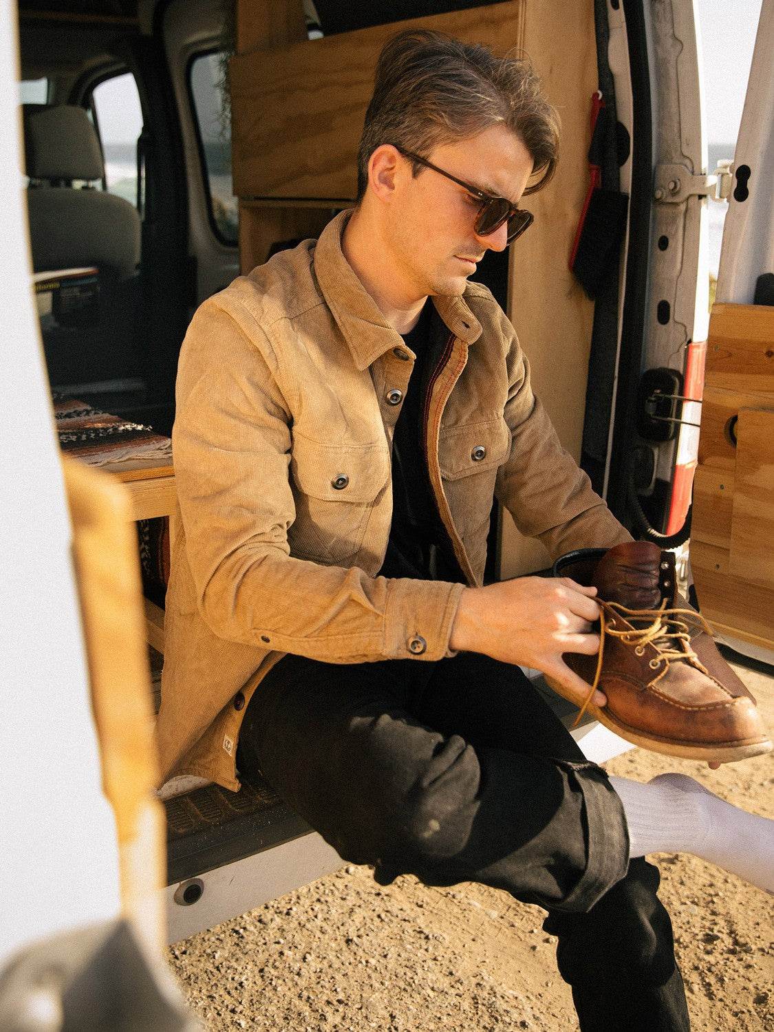 Keystone corduroy shirt - Image 10