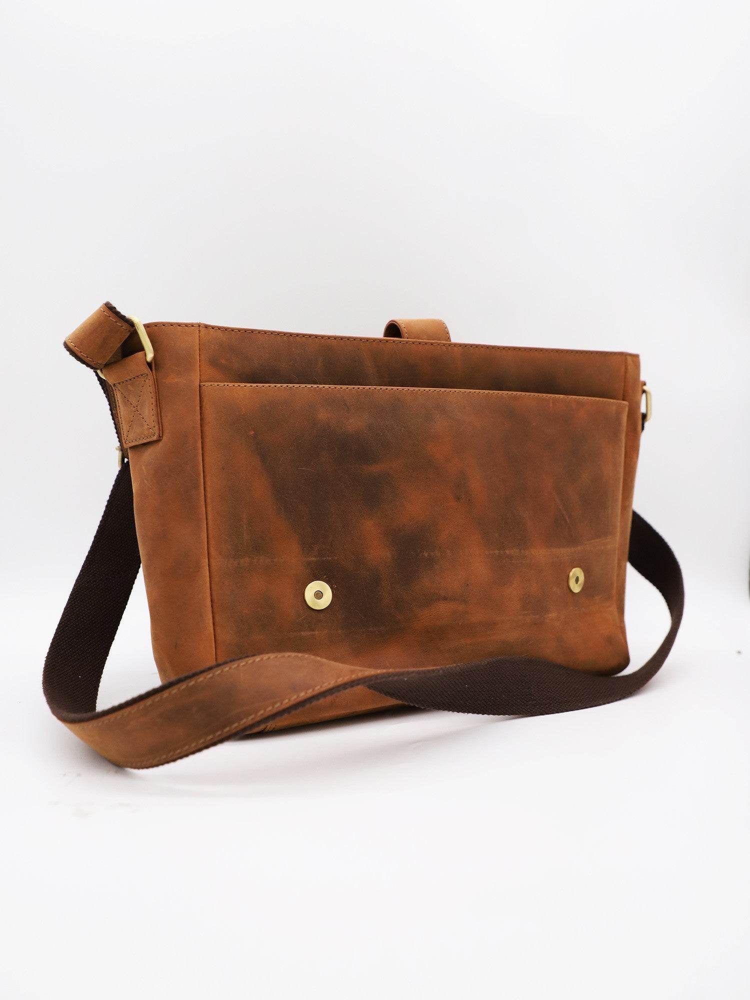 M5 - Sacoche cuir bandouliere - Image 3
