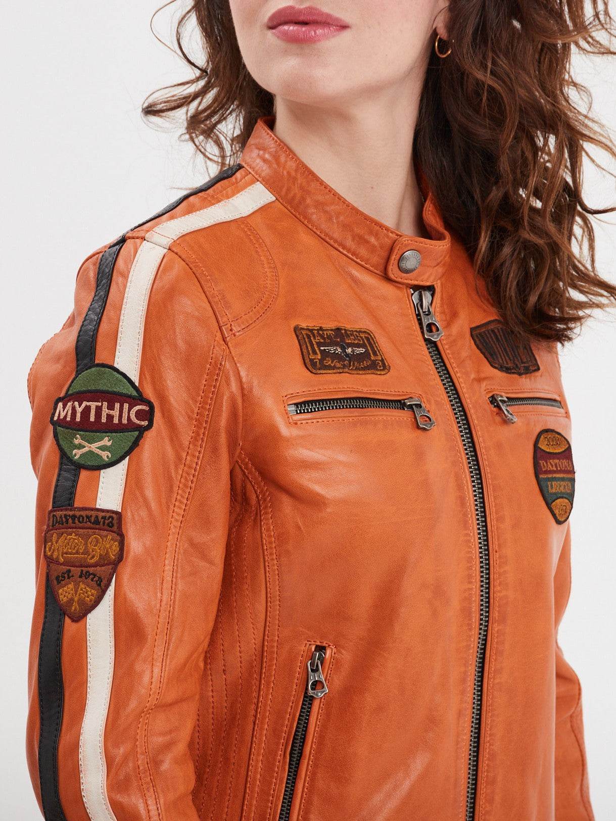 Wartbugy - Blouson moto vintage femme - Image 12