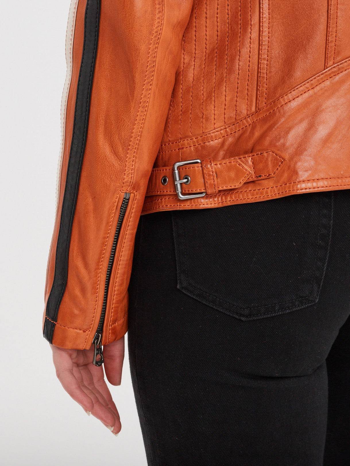 Wartbugy - Blouson moto vintage femme - Image 16