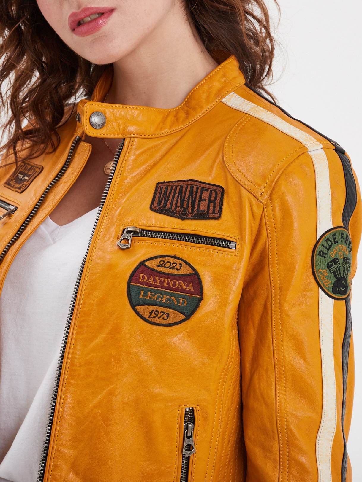 Wartbugy - Blouson moto vintage femme - Image 41
