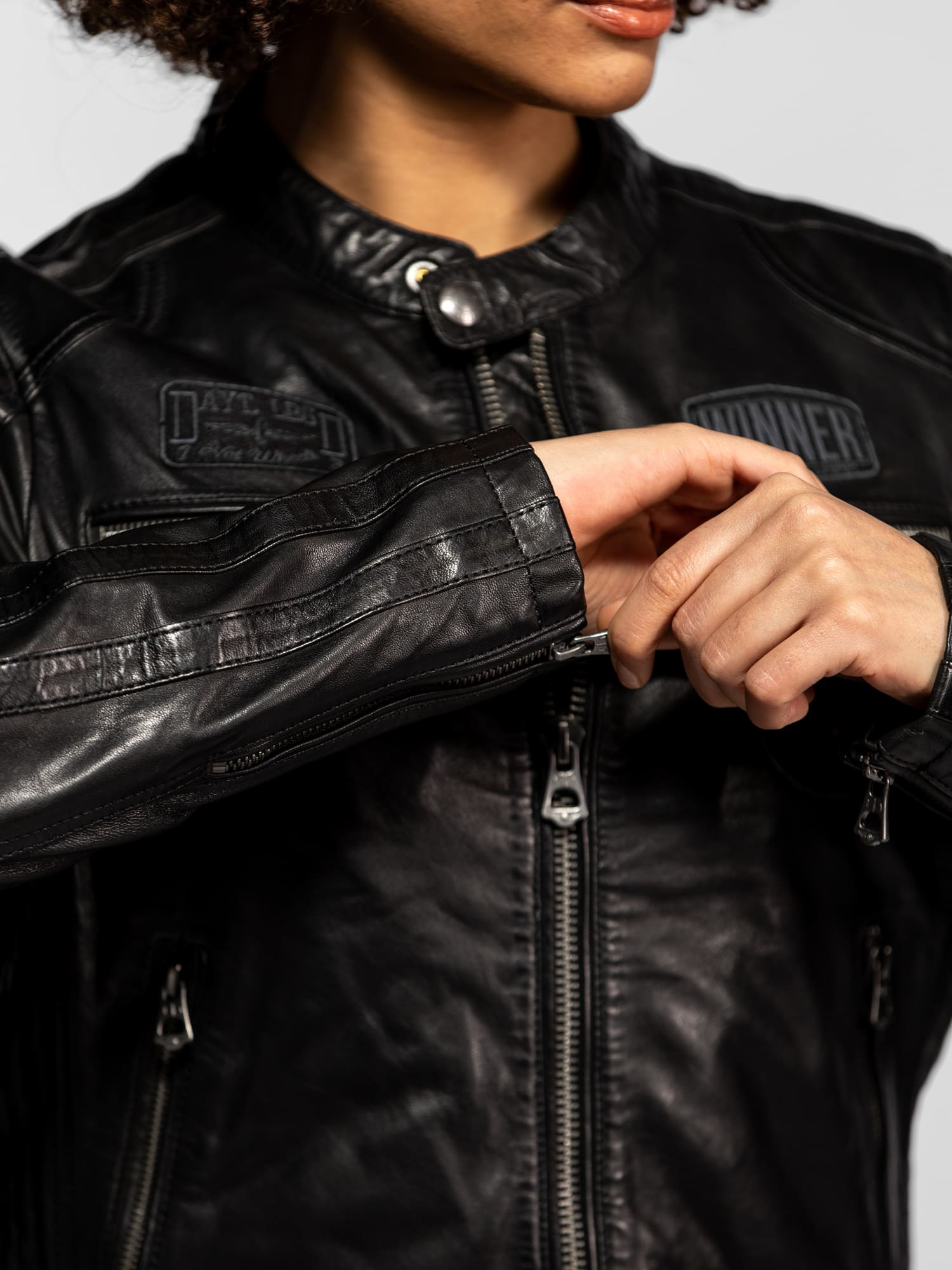 Wartburgin - Blouson moto vintage femme - Image 4