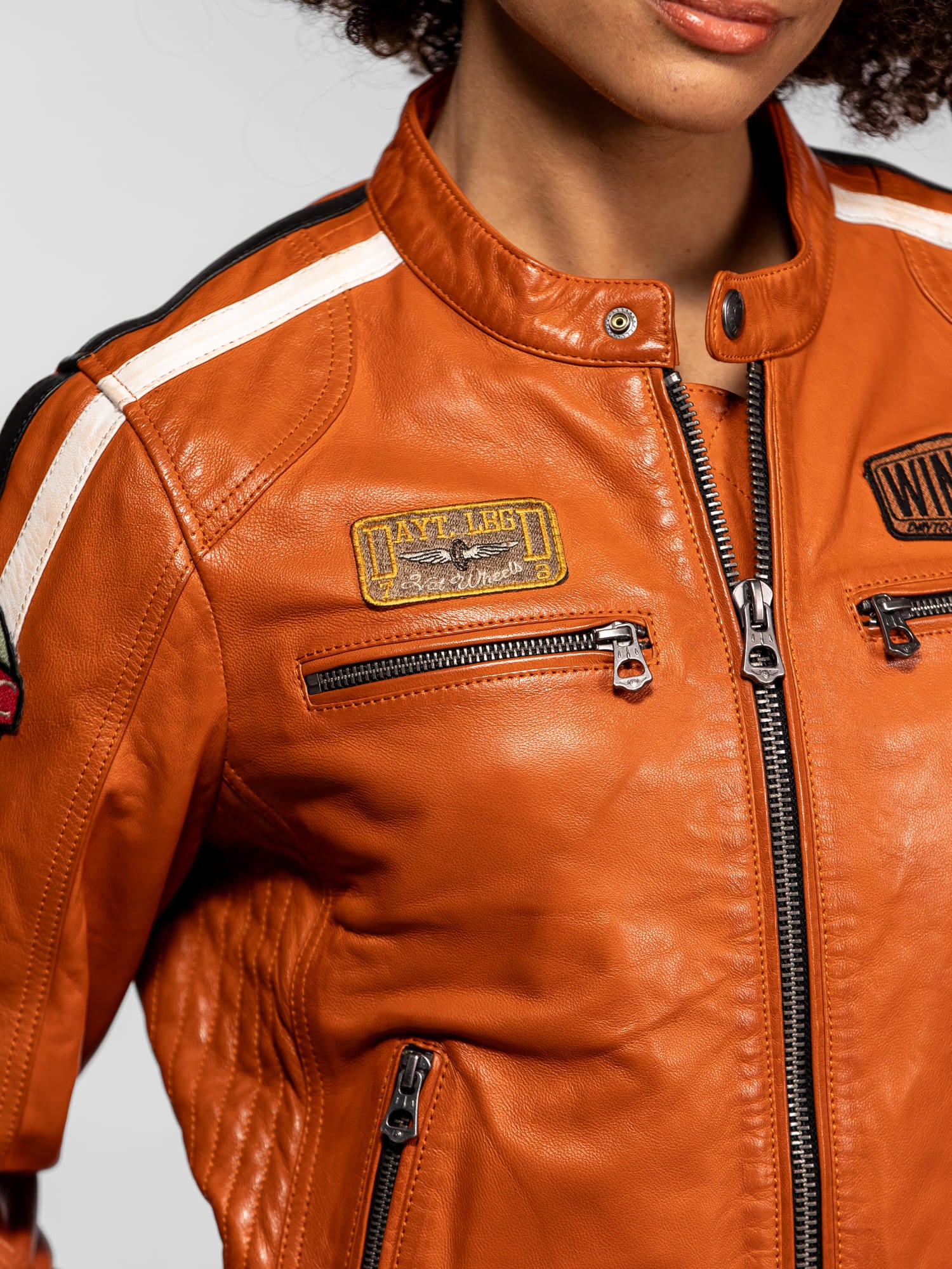 Wartburgin - Blouson moto vintage femme - Image 9